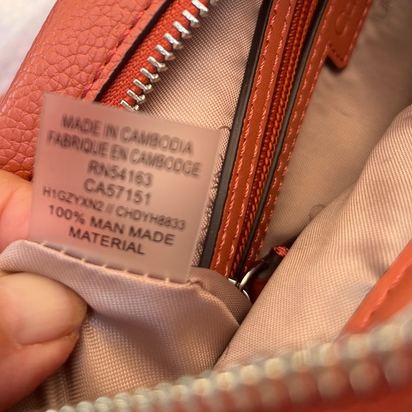 Calvin Klein handbag - Picture 11 of 12